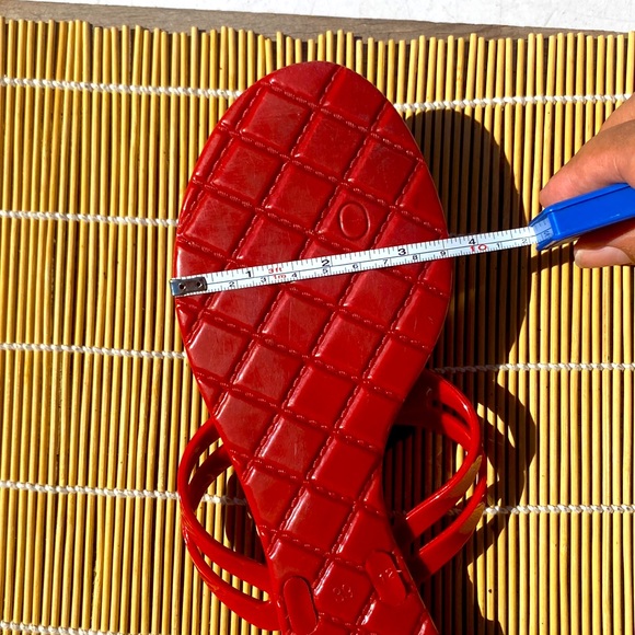 Chanel, Red and Black Rose Camelia Sandals - Picture 9 of 10